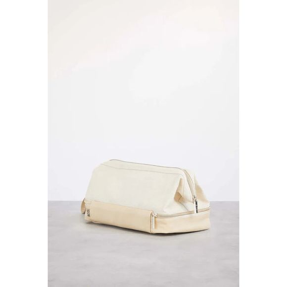 NWT BEIS Dopp Kit Cosmetic Bag in Beige - Picture 4 of 7